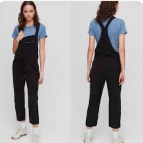 Wilfred Pants - Aritzia Wilfred Free Valletta Cropped Overalls Medium Lyocell Twill Romper Black